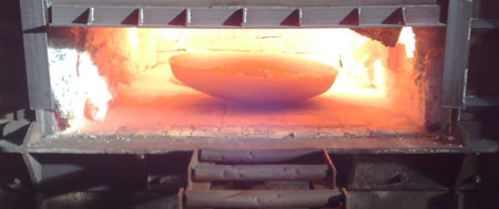 Pressure vessel Dished ends in furnace